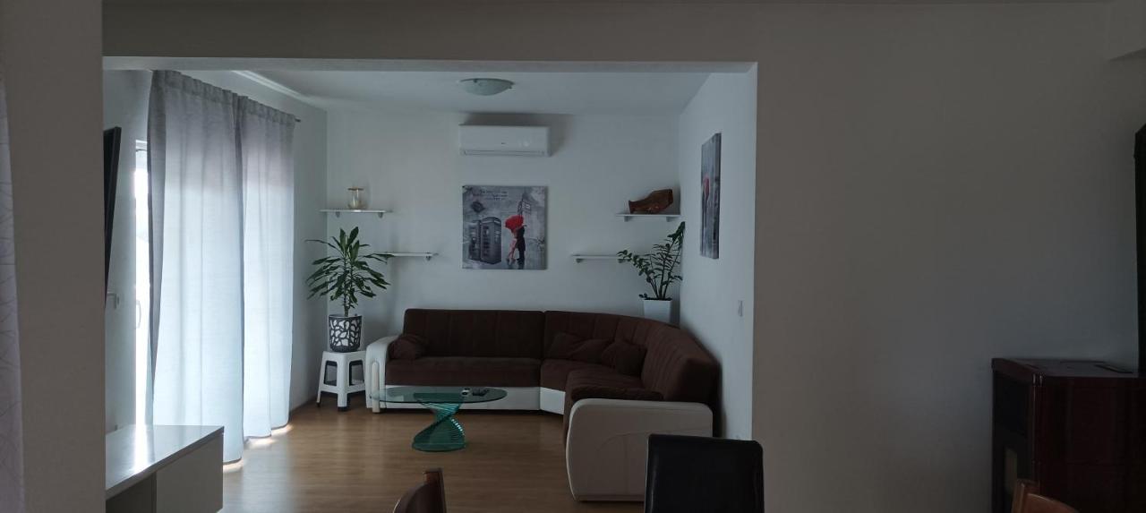 Villa Apartments Marko & Simun Kaštela 외부 사진