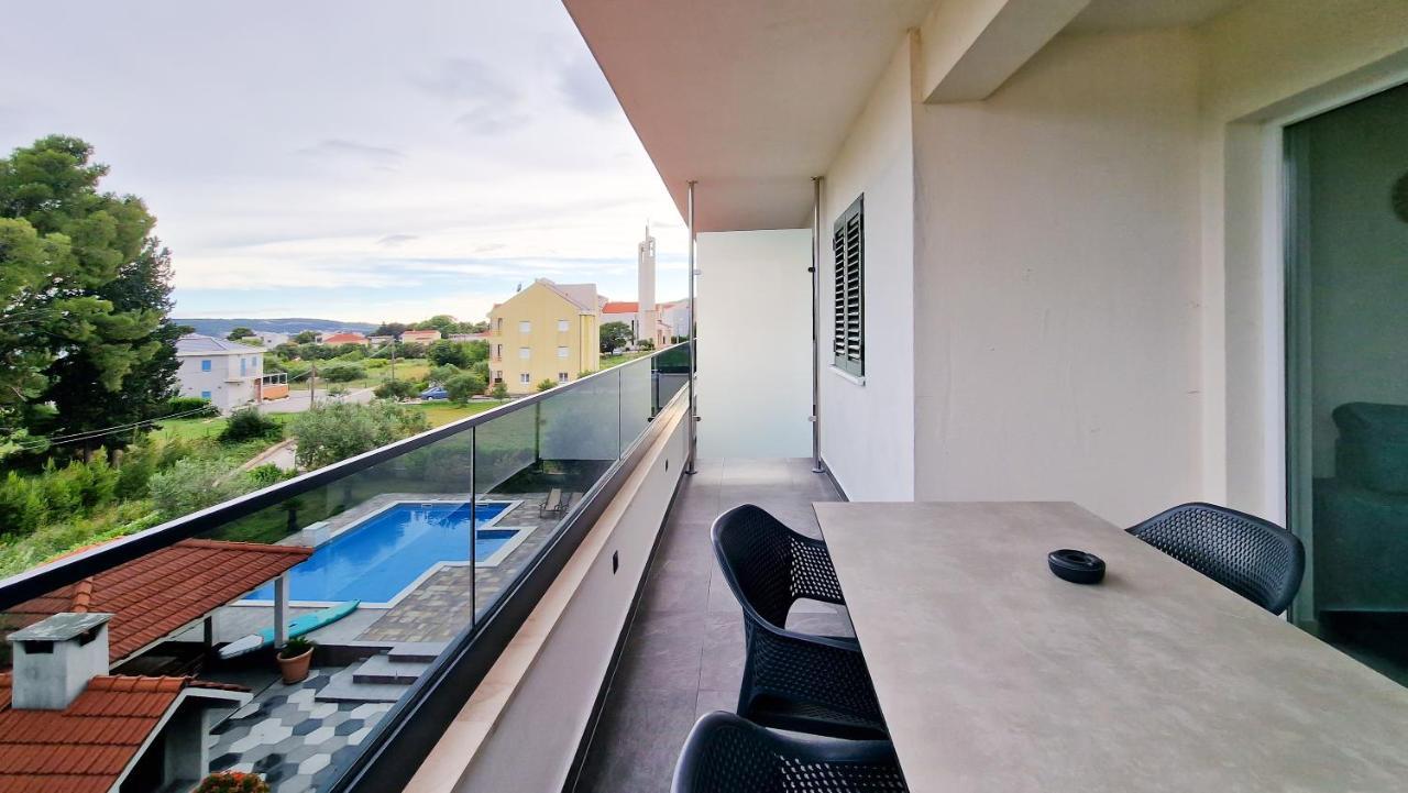 Villa Apartments Marko & Simun Kaštela 외부 사진