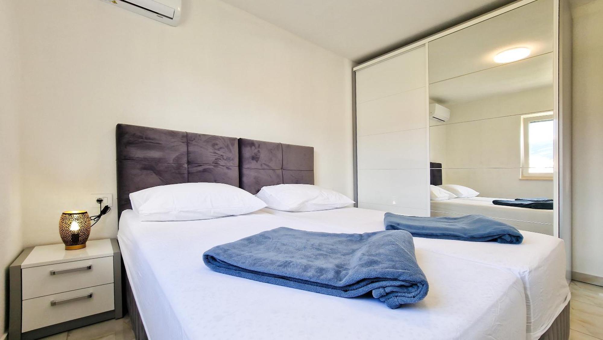 Villa Apartments Marko & Simun Kaštela 외부 사진