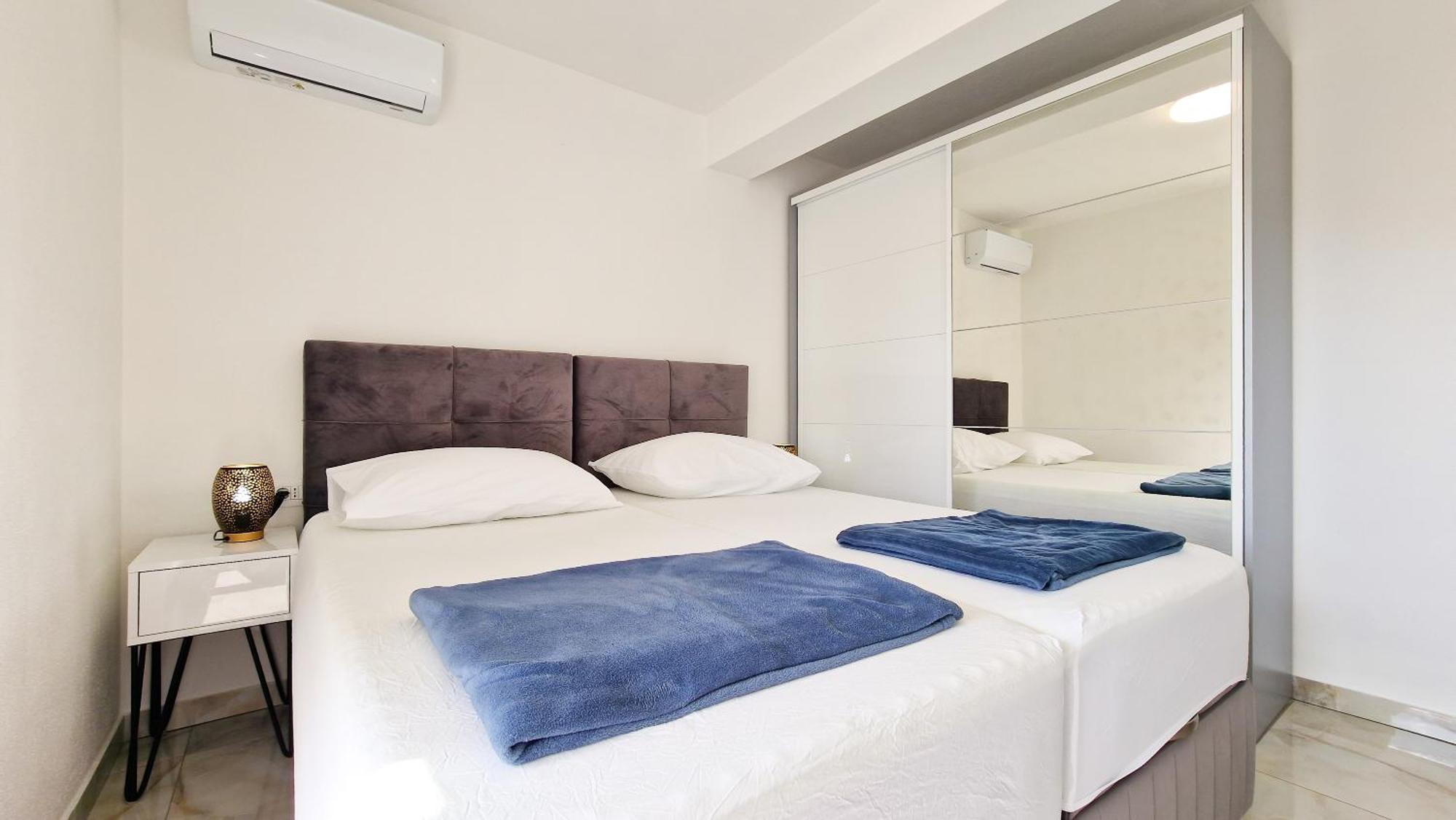 Villa Apartments Marko & Simun Kaštela 외부 사진