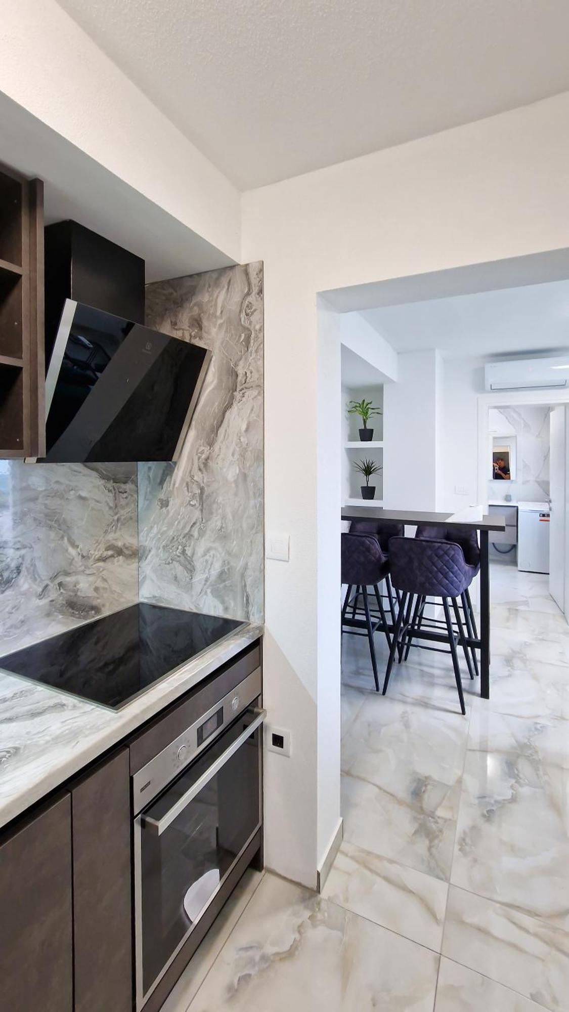 Villa Apartments Marko & Simun Kaštela 외부 사진