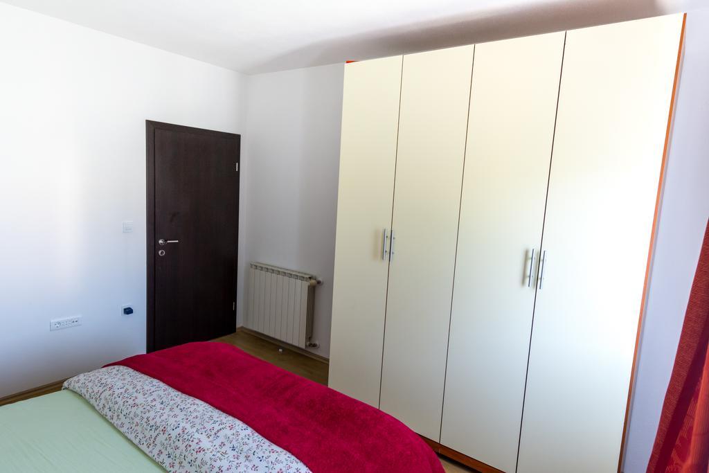 Villa Apartments Marko & Simun Kaštela 외부 사진