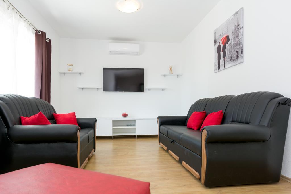 Villa Apartments Marko & Simun Kaštela 외부 사진