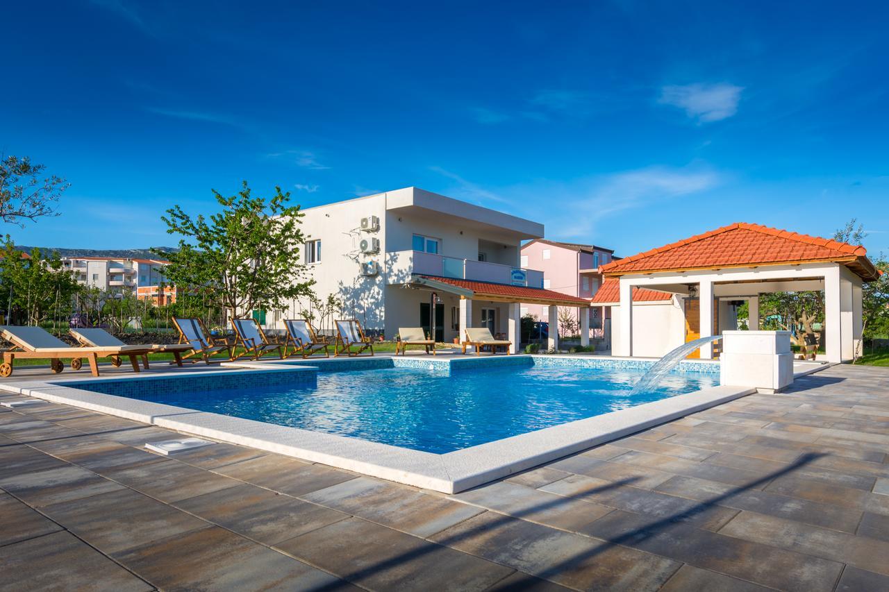 Villa Apartments Marko & Simun Kaštela 외부 사진