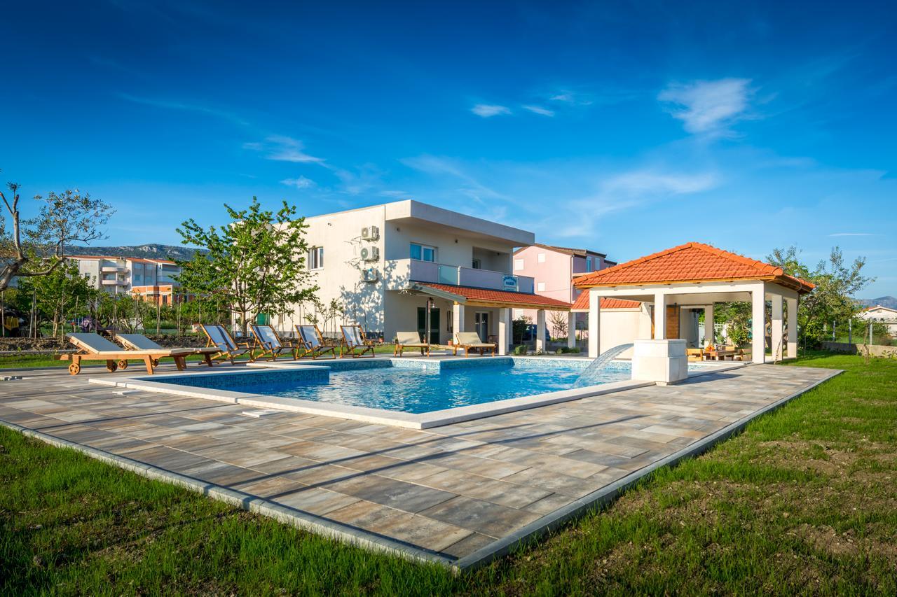 Villa Apartments Marko & Simun Kaštela 외부 사진