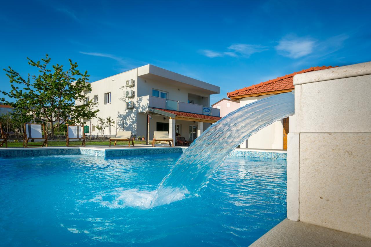 Villa Apartments Marko & Simun Kaštela 외부 사진